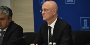 Ірі қалаларға автокөліктердің кіруіне шектеу қойылмайды — Роман Скляр